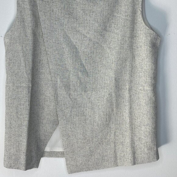 Sleeveless Top, Crossover front, Light/ Summery material, Beige/Tan, Size S - Picture 3 of 9